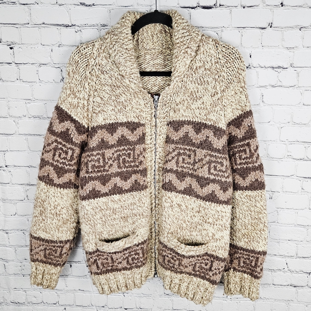 Cozy Knit Patterned Sweater